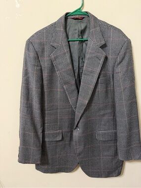 Corbin Culwell Dallas 44L Men's Glen Plaid Blazer in Grey with Subtle Red Check